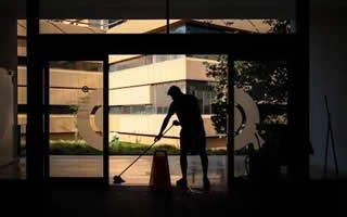 专业上门收纳整理 上门衣橱整理 衣橱整理 新居开荒